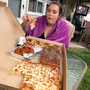 Meet your Posher, Keely